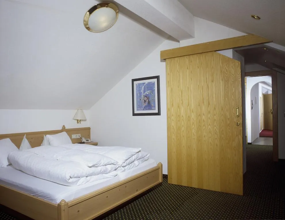 Hotel Garni Belmonte Ischgl